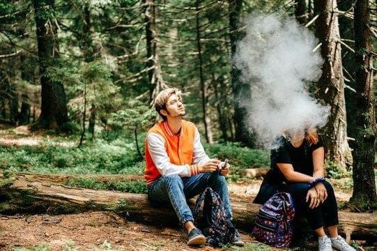 Insider Guide to trực tiếp đá gà Live Action and Smart Shopping at Your Local e-cigarettes store