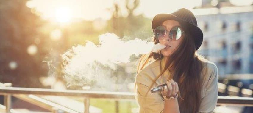 Behind the Scenes of da gà trực tiếp and smok e cigarette Trends Driving Viral Content and Health Discussions